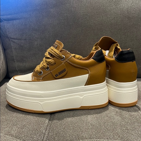 Chic Brown and White Platform Sneakers - Picture 3 of 6